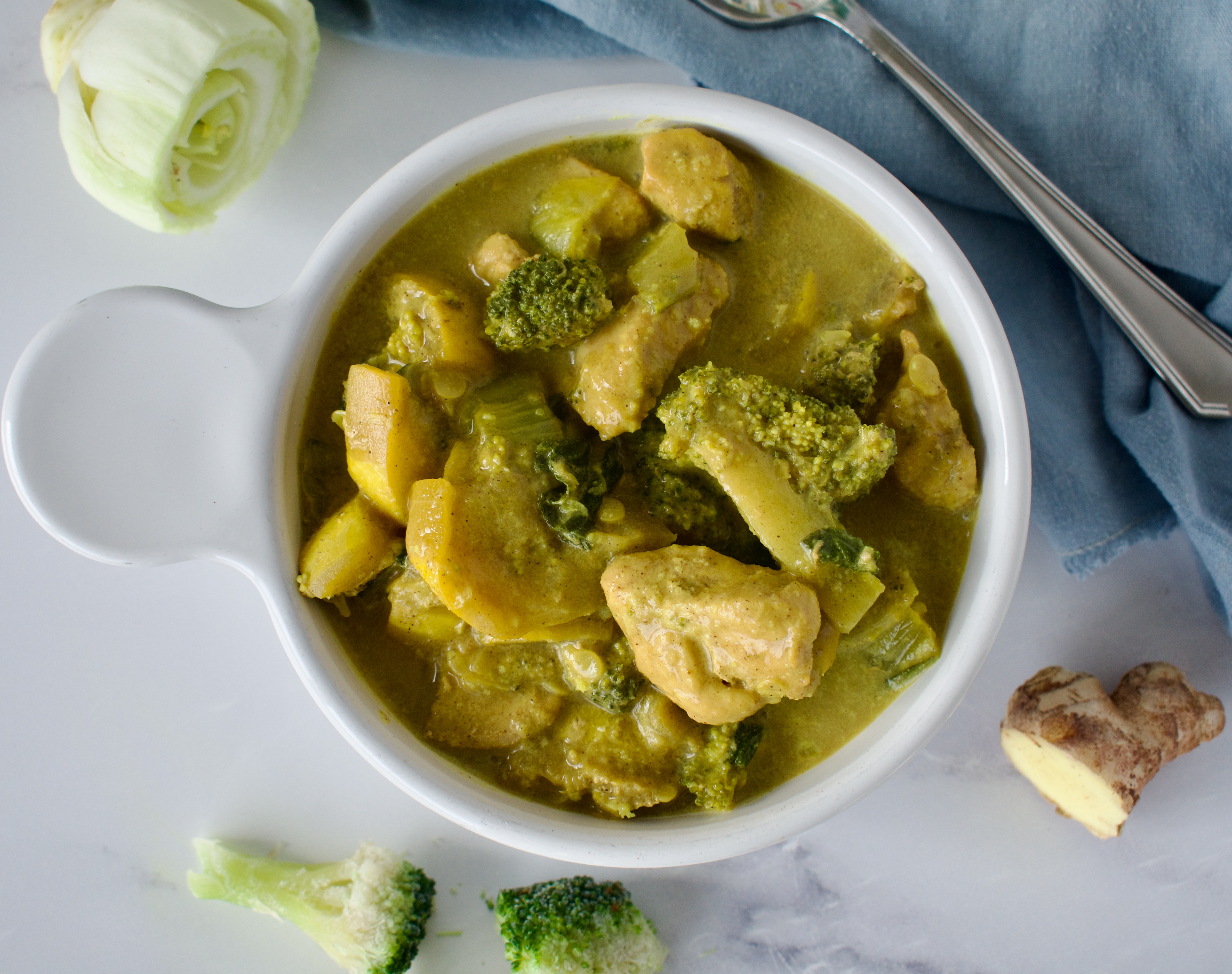 autoimmune paleo chicken and veggie stir fry curry