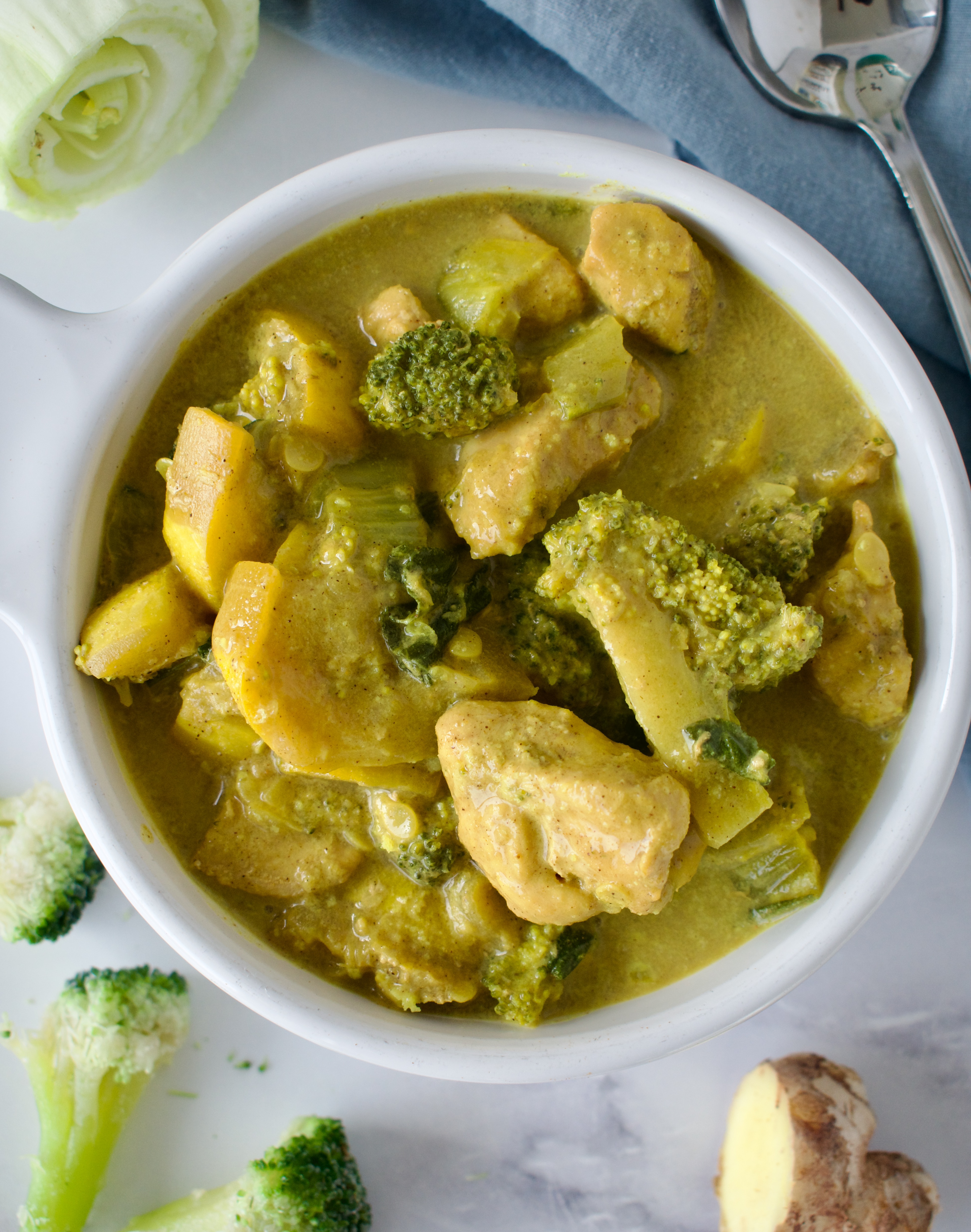 autoimmune paleo chicken and veggie stir fry curry