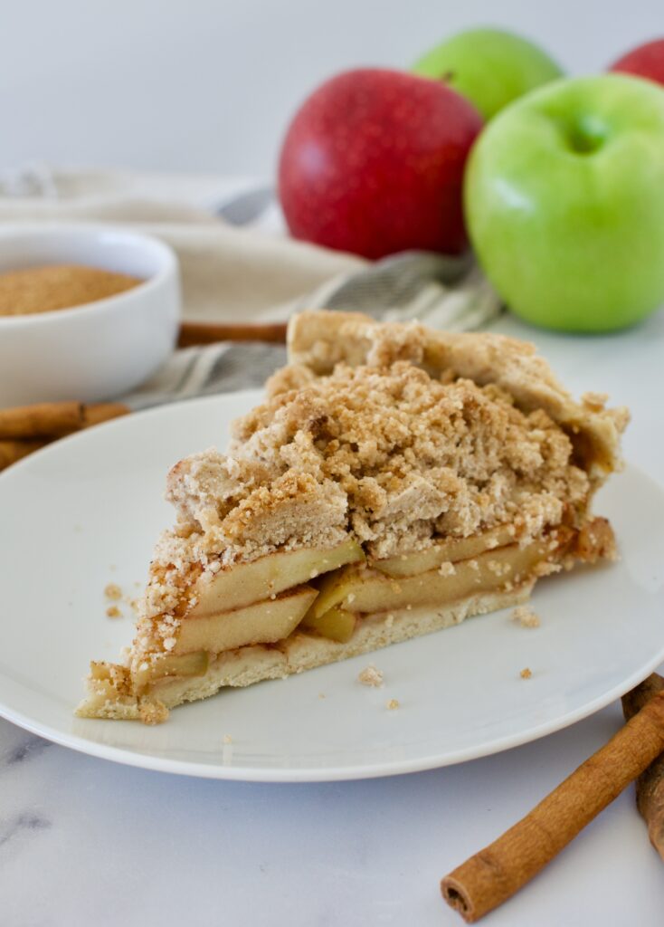 gluten free and allergy friendly apple crumble pie