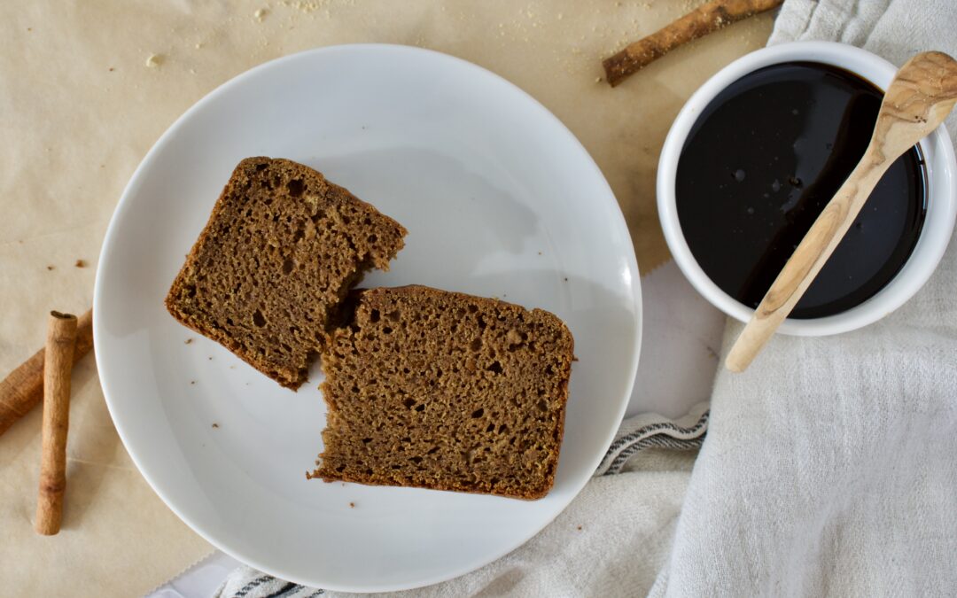 Paleo gingerbread banana bread