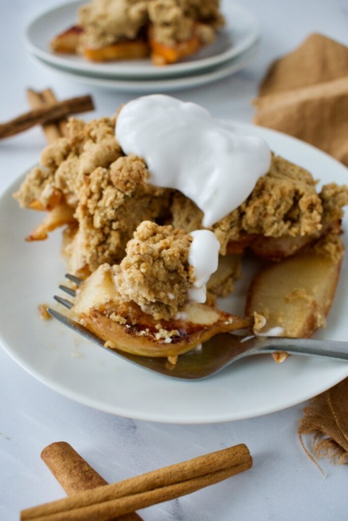 gluten free pear and persimmon cobbler