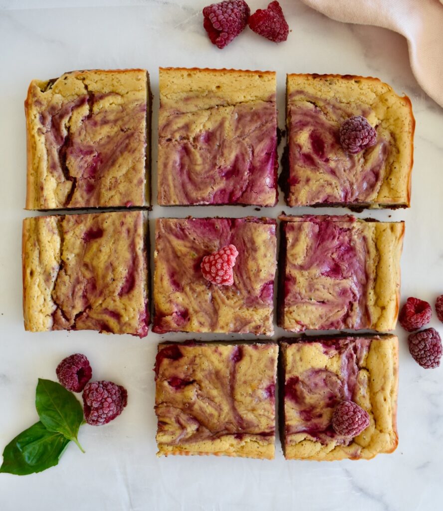 healthy raspberry cheesecake bars