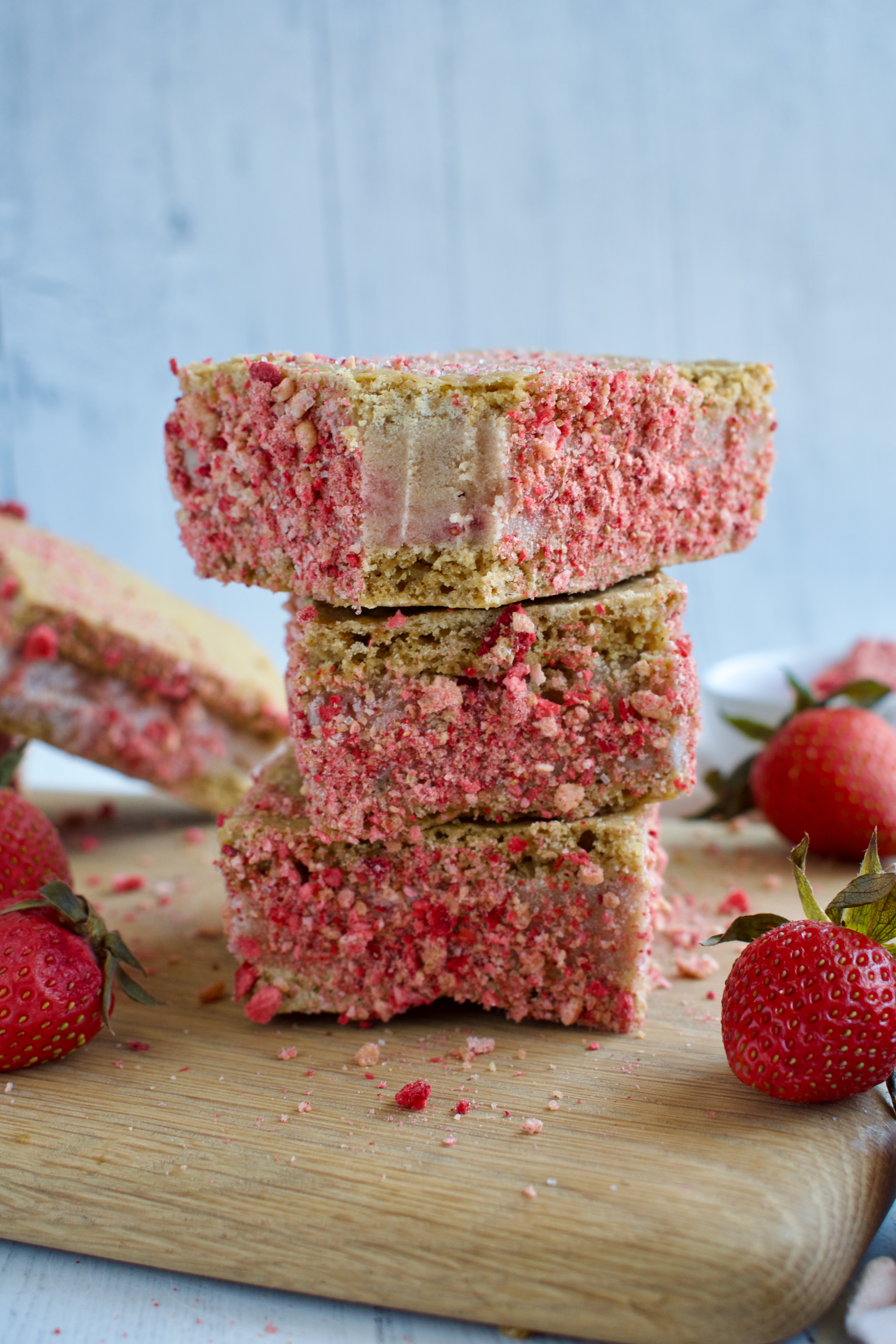 gluten free and dairy free strawberry shortcake ice cream sandwiches