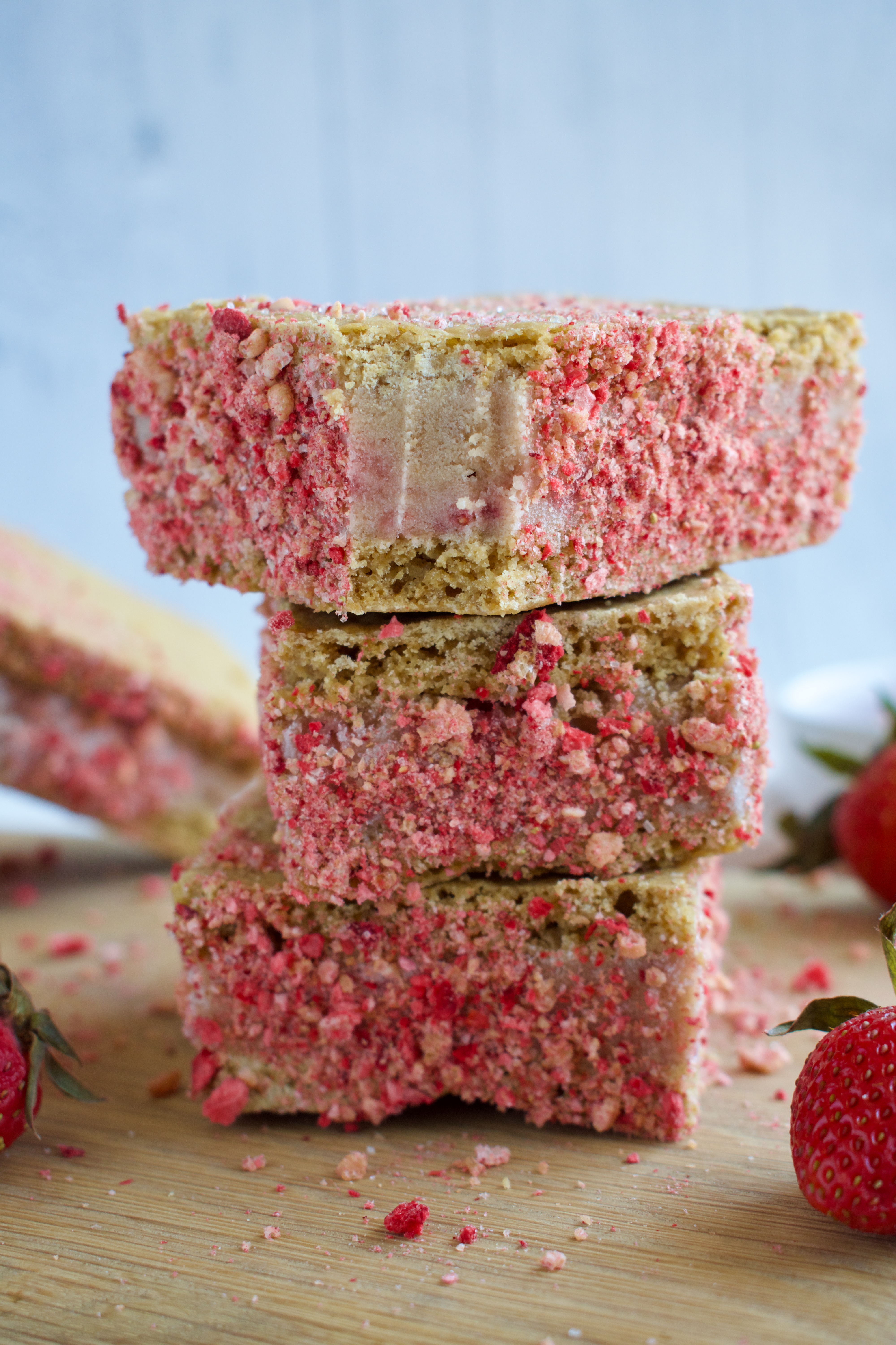 gluten free and dairy free strawberry shortcake ice cream sandwiches