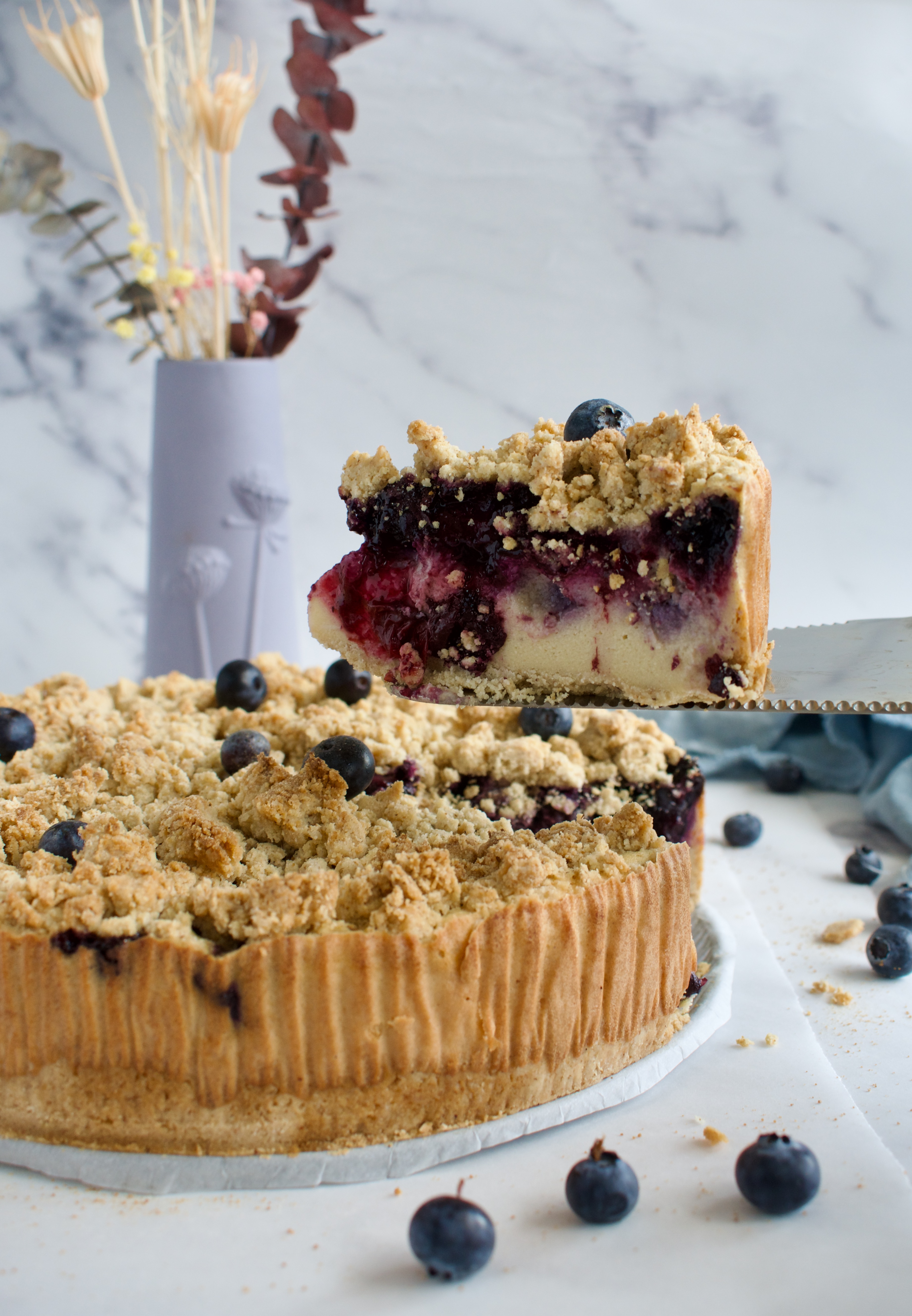 gluten free and dairy free blueberry crumble cheesecake