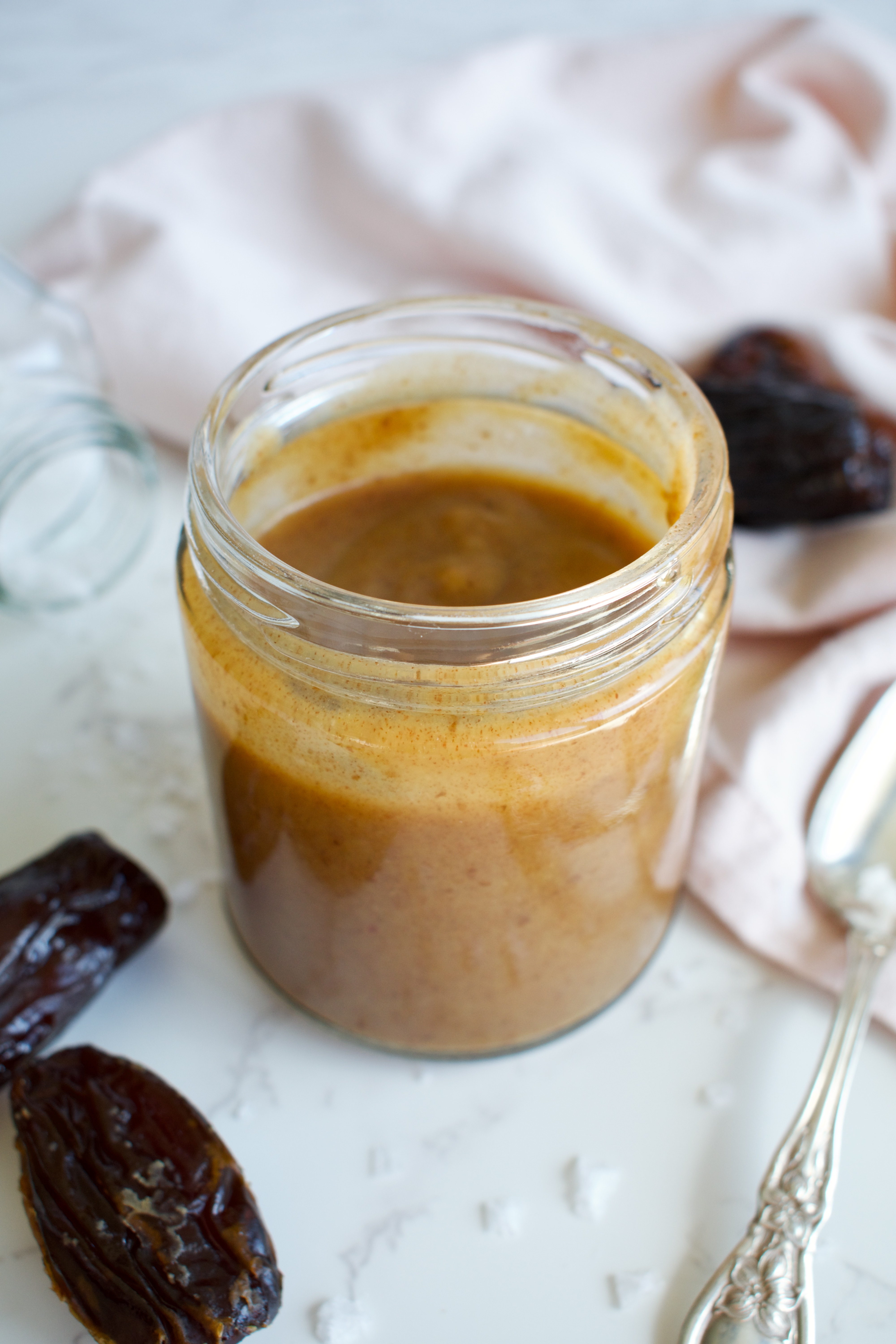 vegan date caramel sauce