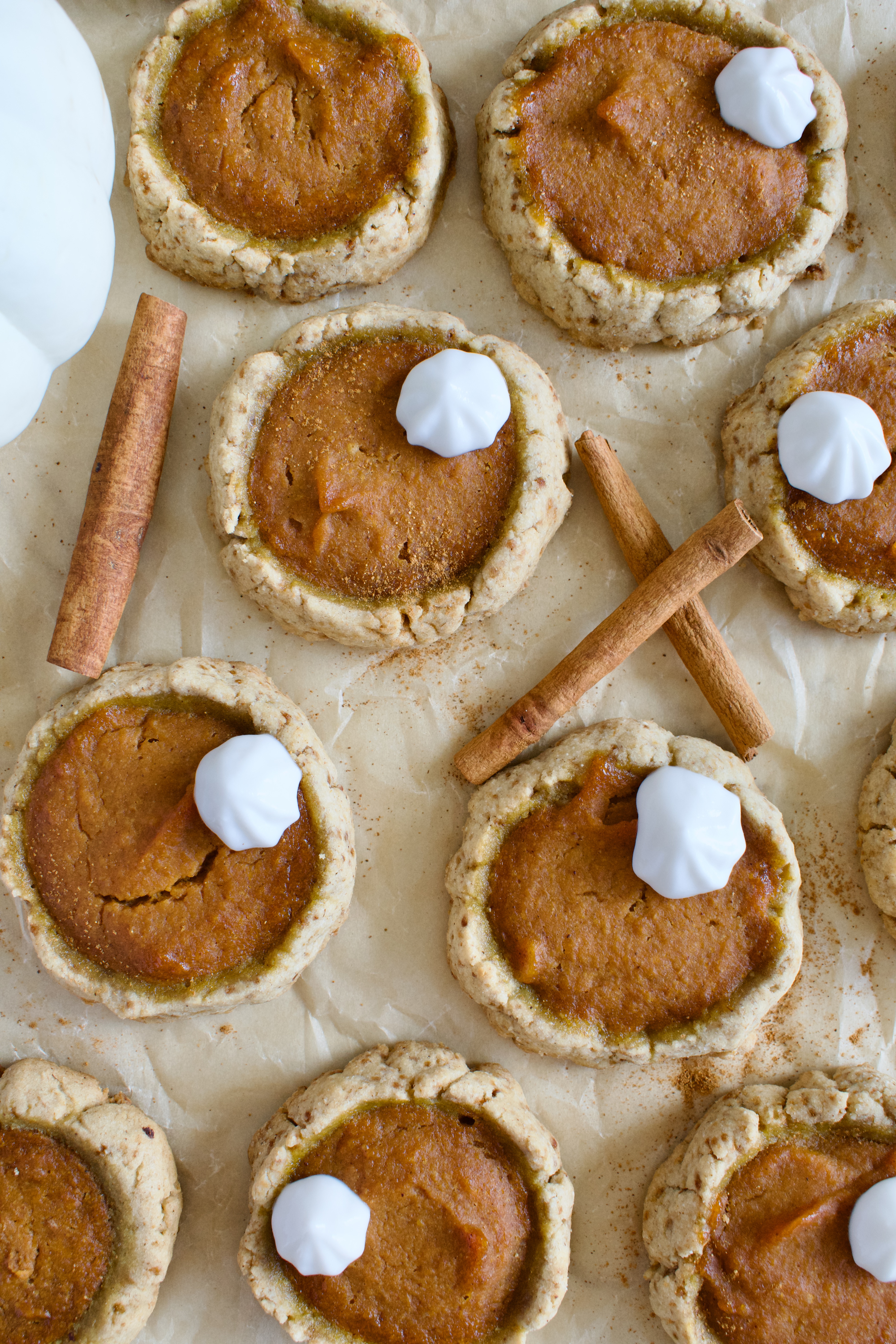 gluten free and dairy free pumpkin pie cookies