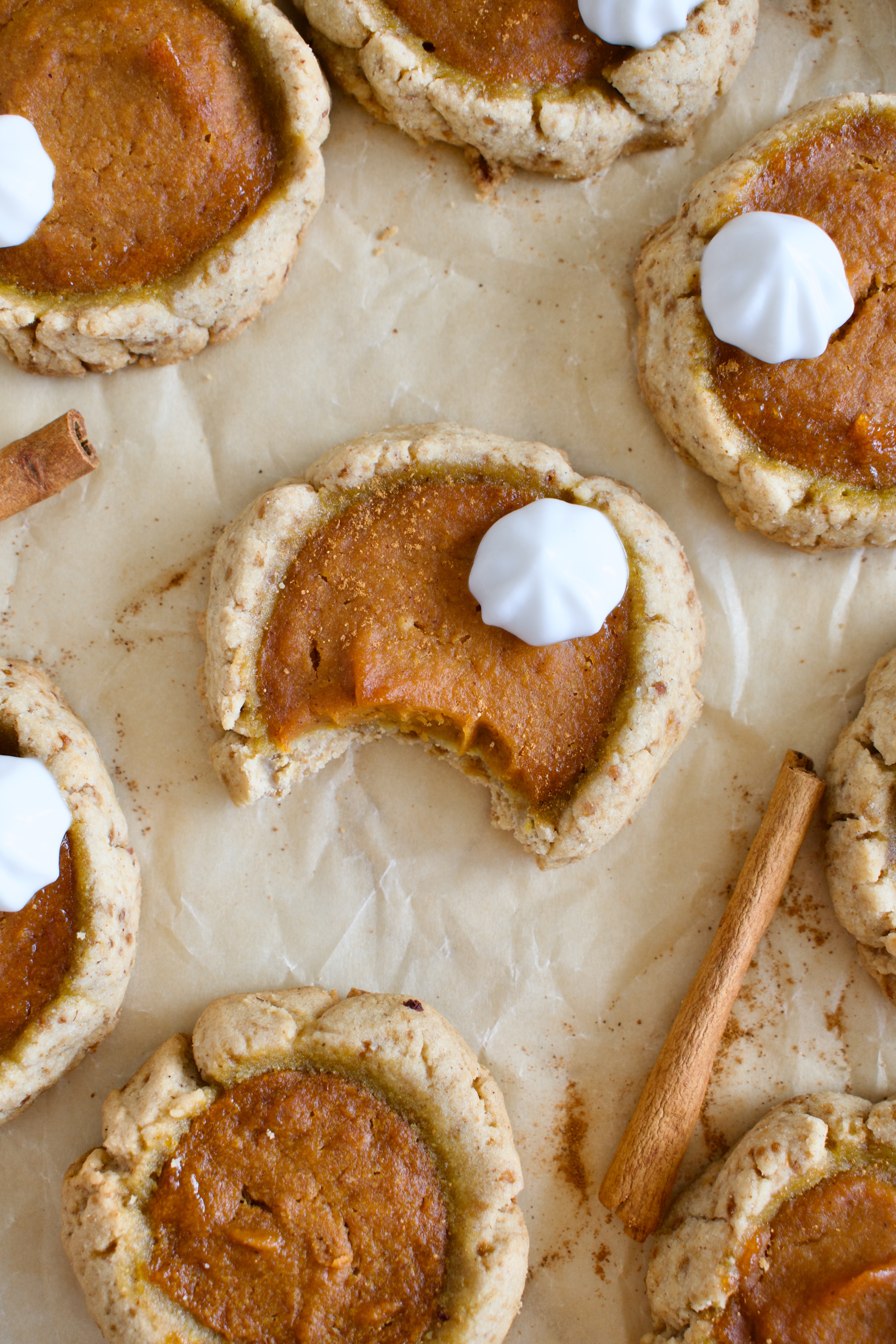 gluten free and dairy free pumpkin pie cookies