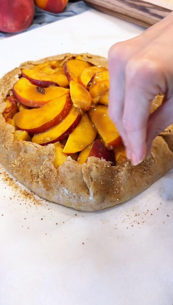 how to make a gluten free peach galette