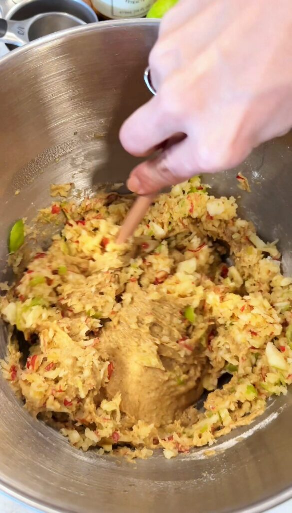 how to make apple cinnamon muffins