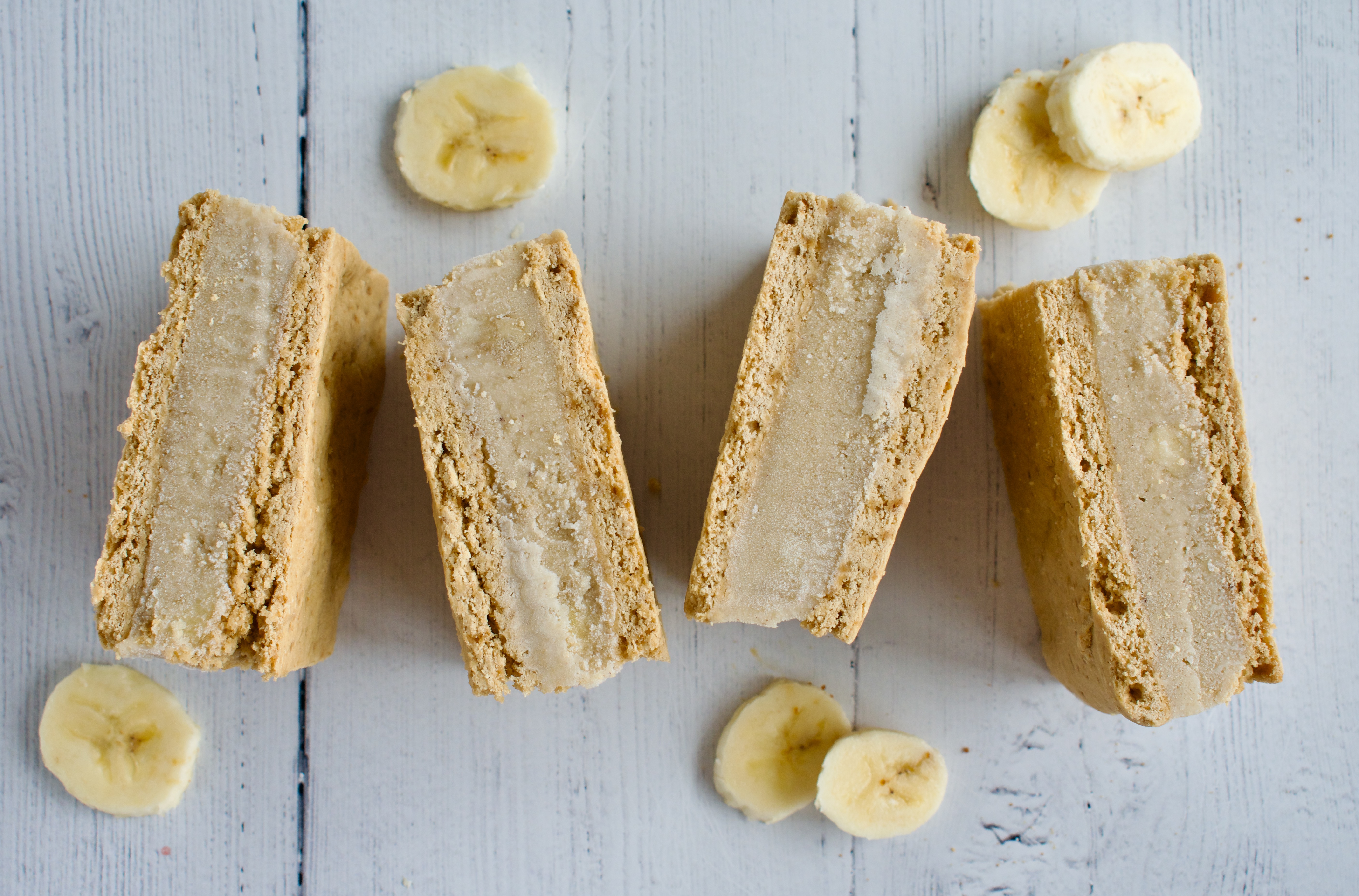 gluten free and dairy free banana pudding ice cream sandwiches