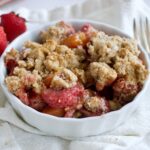 gluten free and paleo strawberry and peach crumble