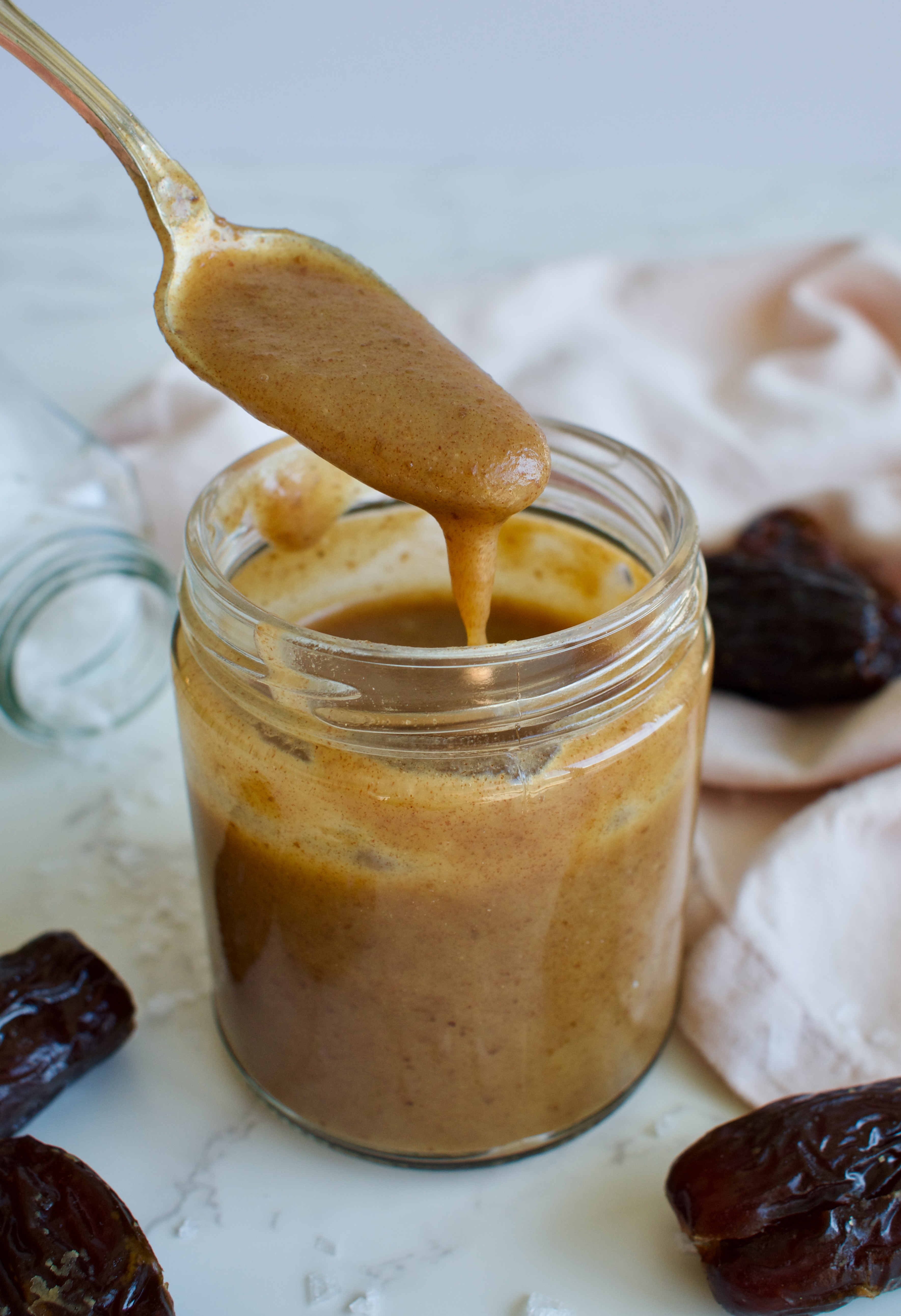 healthy vegan date caramel sauce