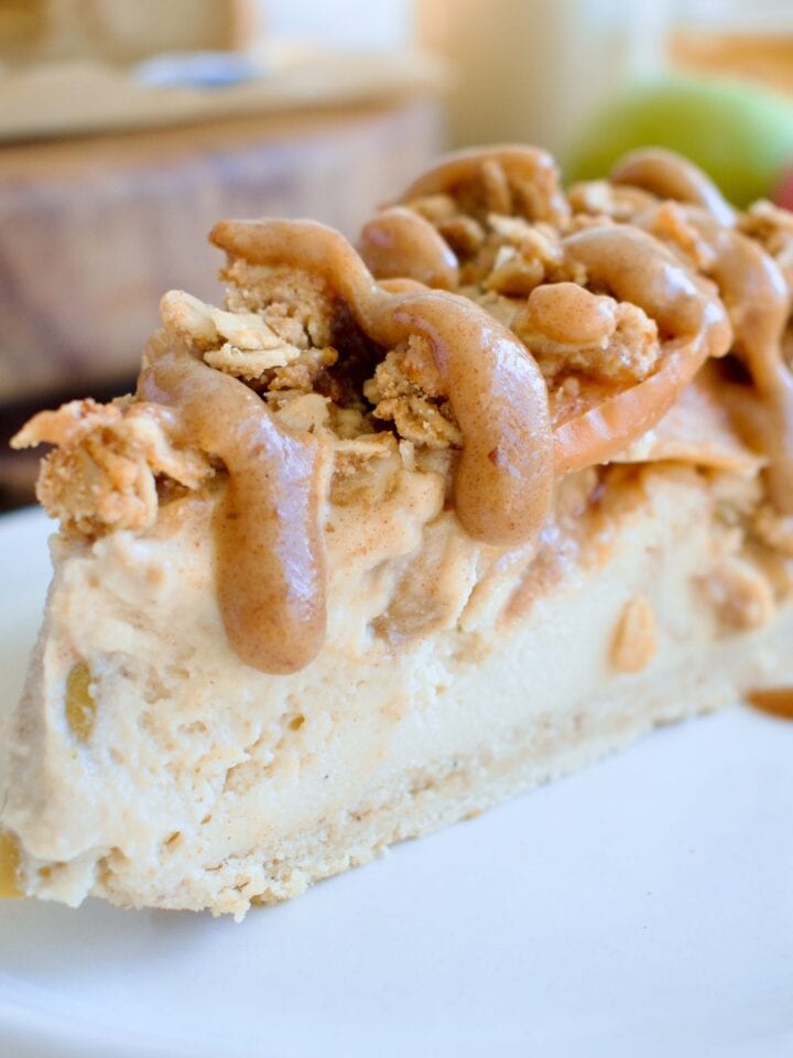 gluten and dairy free apple crisp cheesecake