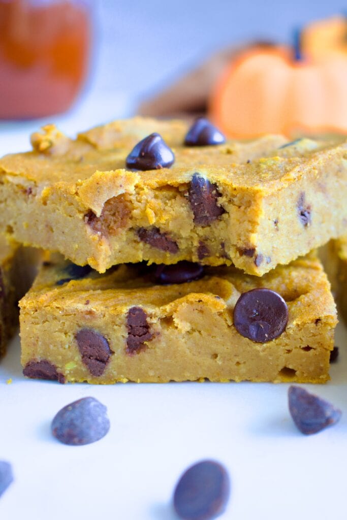 healthy pumpkin blondies