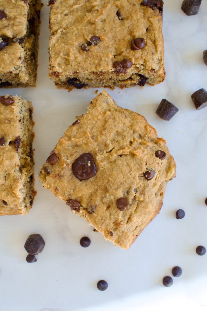 healthy paleo banana chocolate chip bars