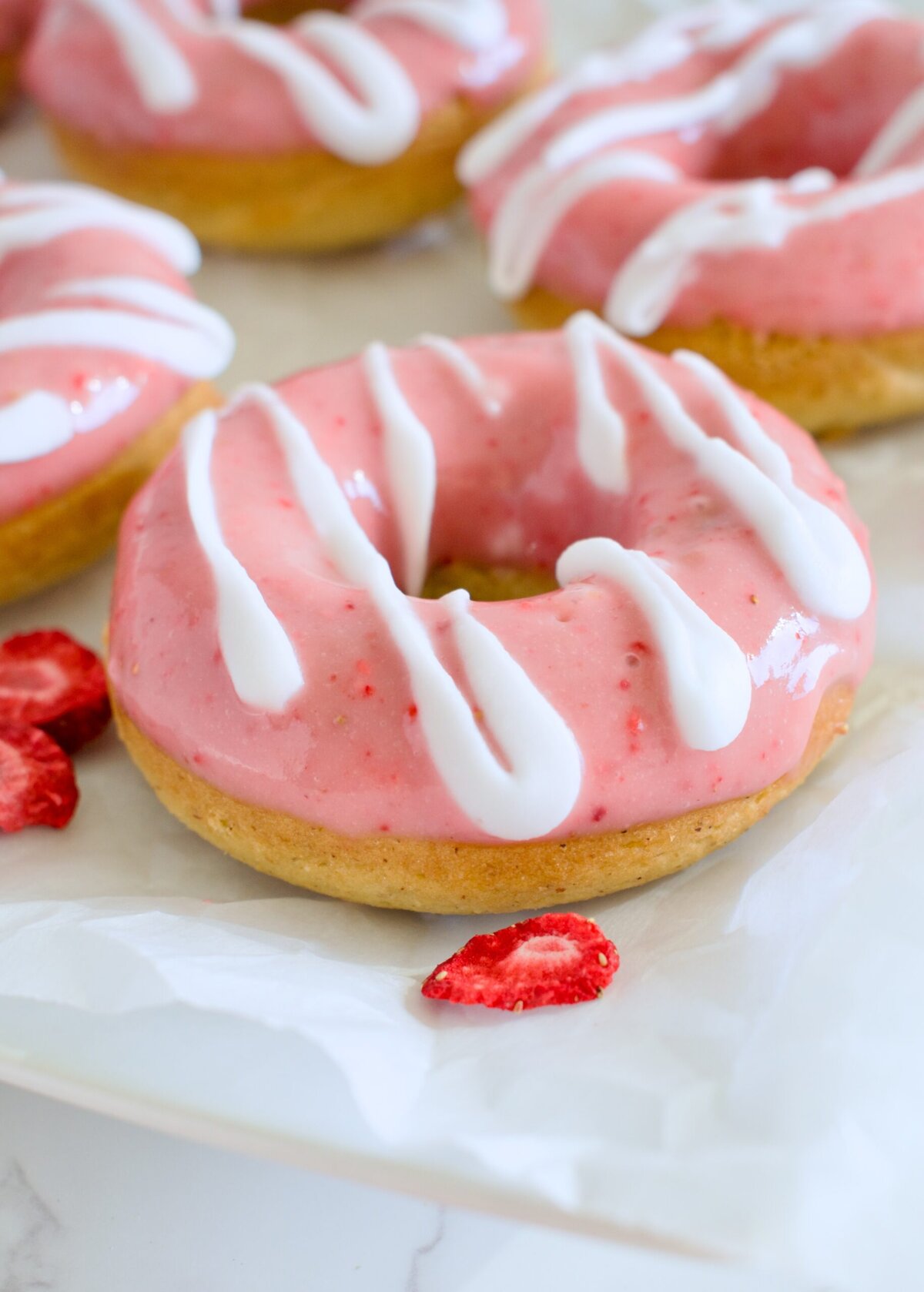gluten free strawberry donuts