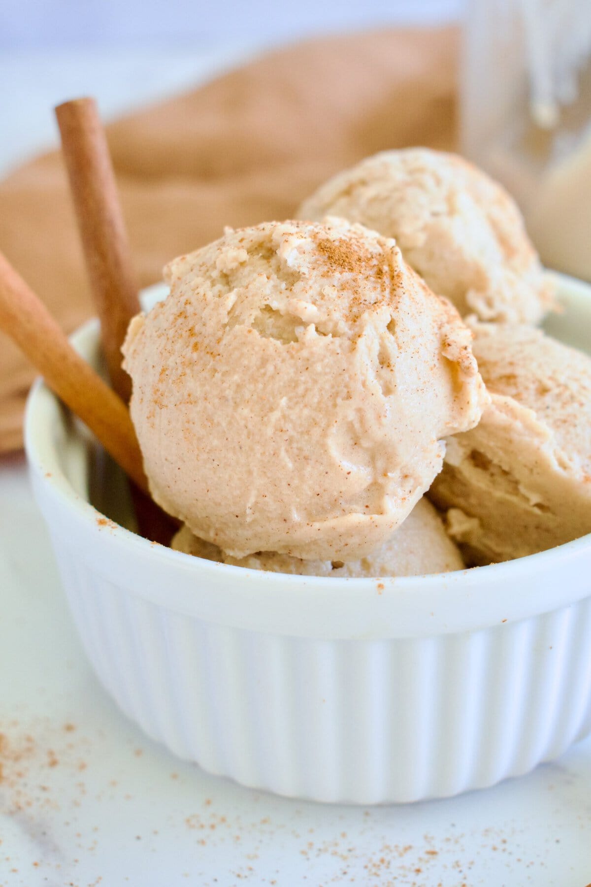 paleo and vegan cinnamon ice cream