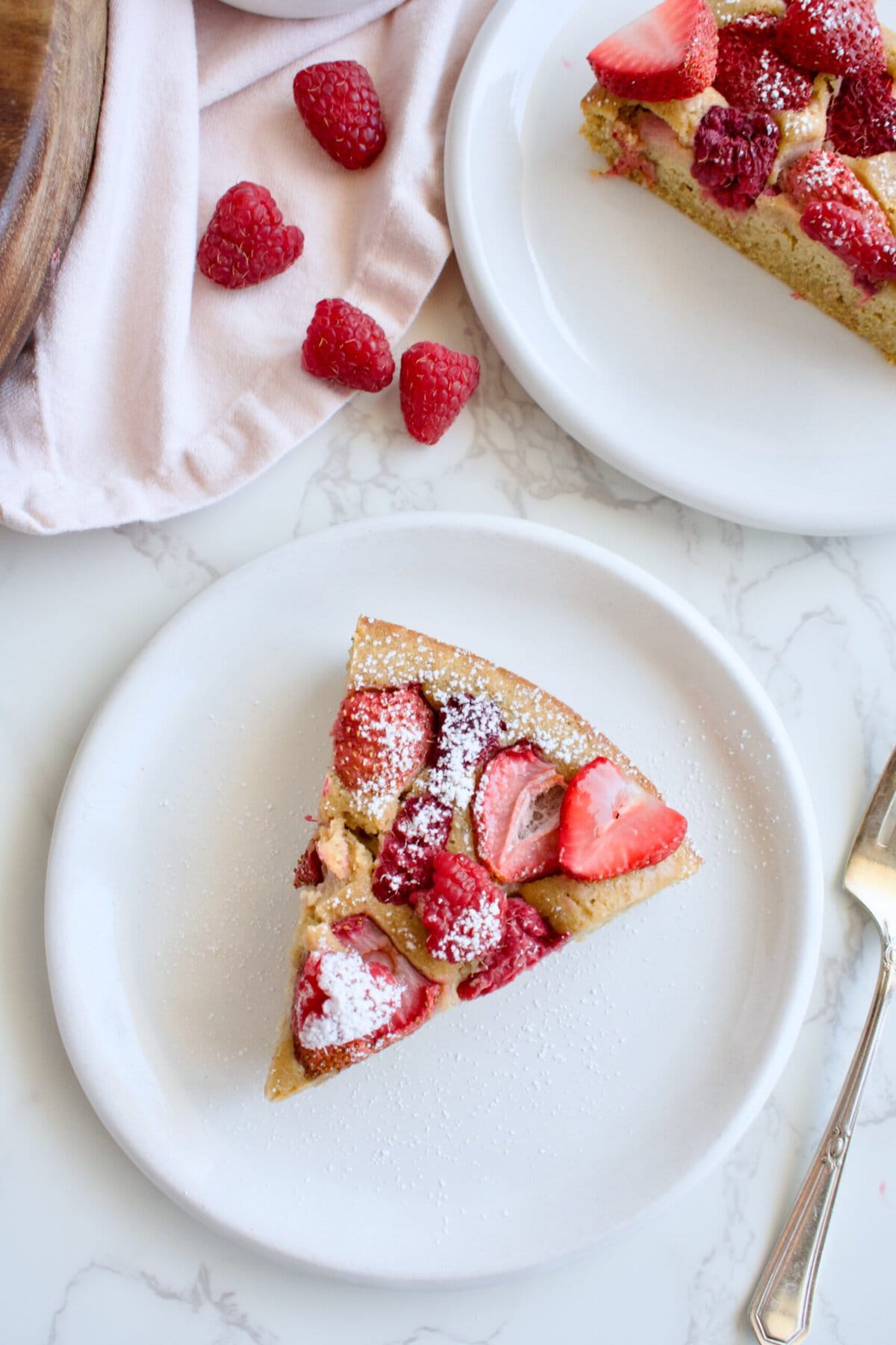 gluten free strawberry snack cake