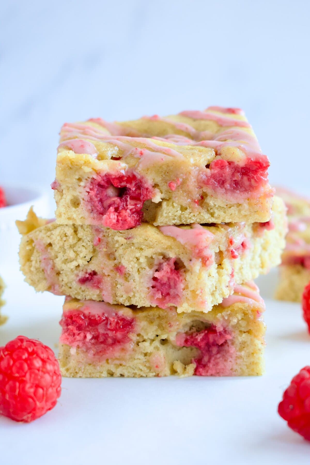 raspberry blondies