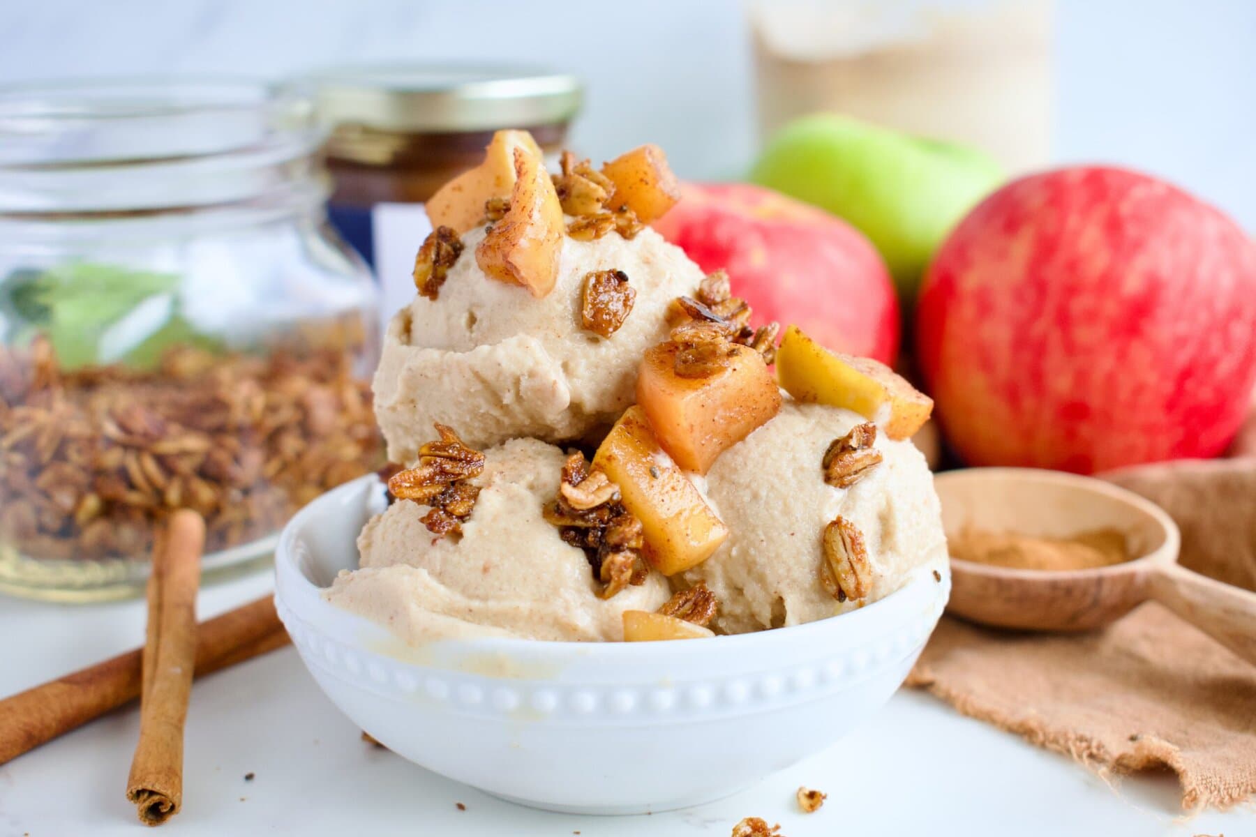 apple crumble ice cream