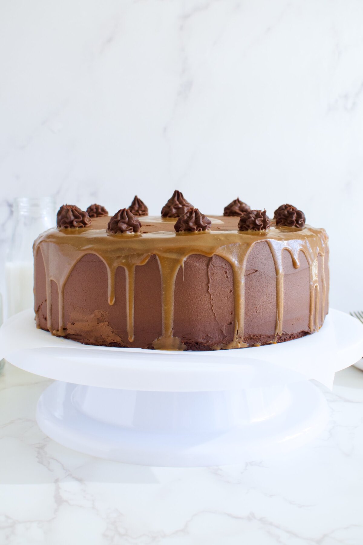 gluten free caramel chocolate cake