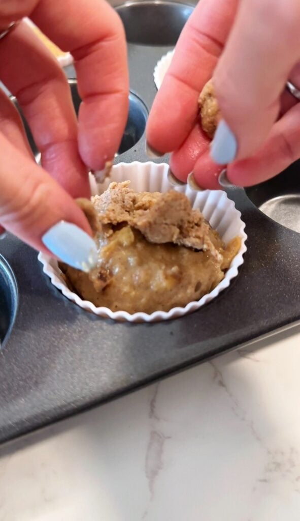 gluten free banana crumble muffins