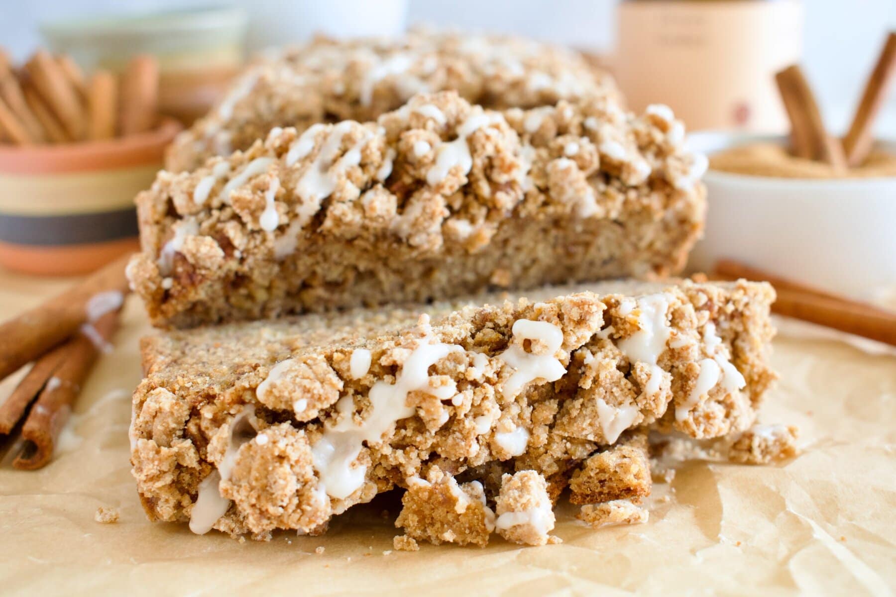 banana bread with streusel topping