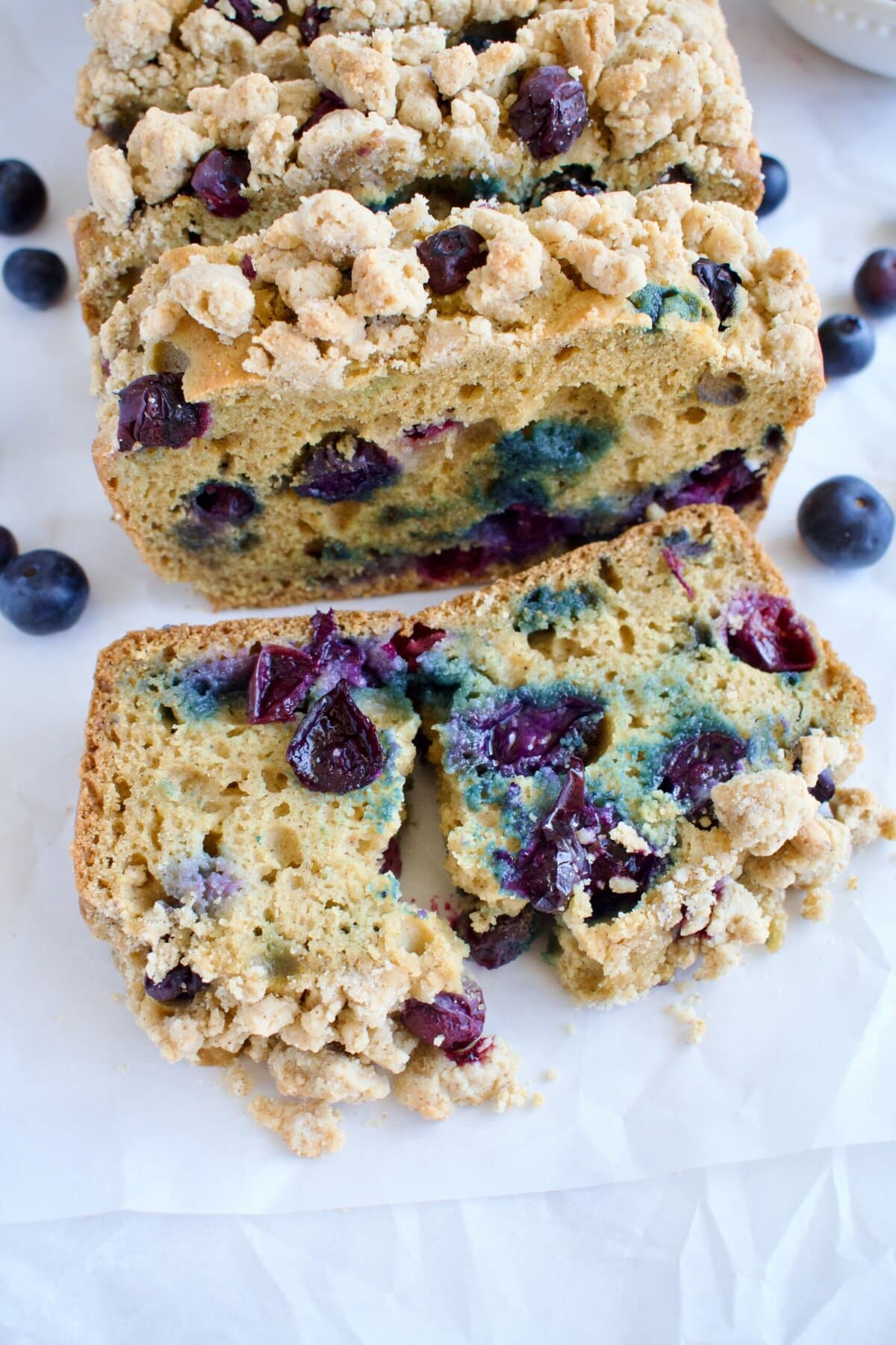 gluten free blueberry bread with streusel topping