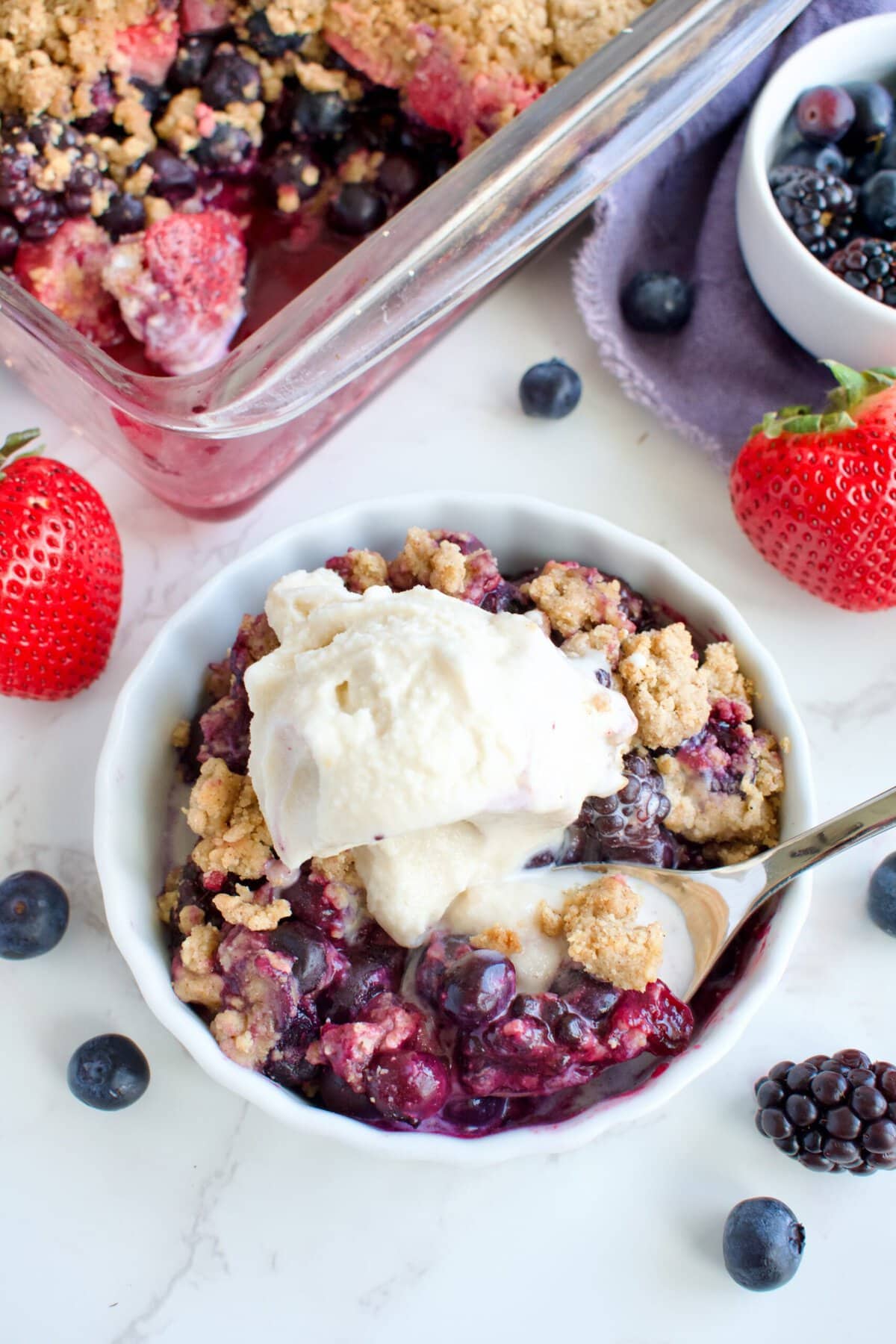 gluten free vegan berry crumble